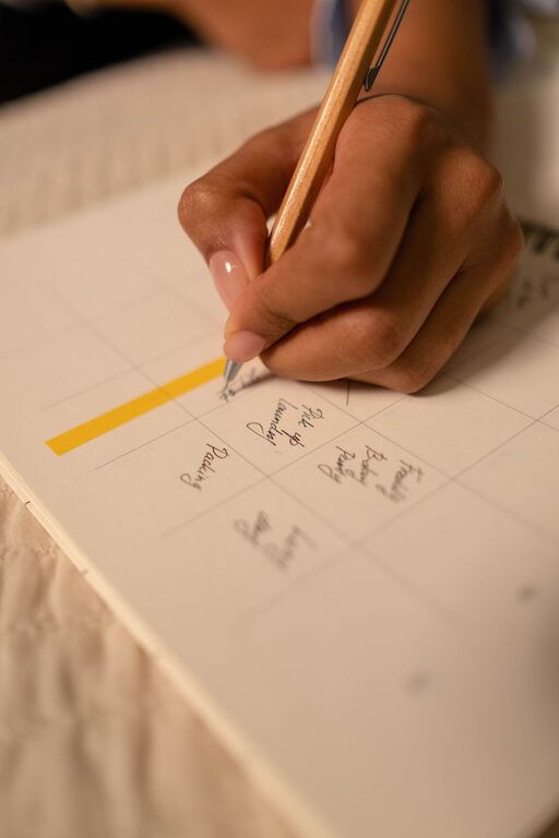 How to Set Realistic Weekly Goals for Success and Balance